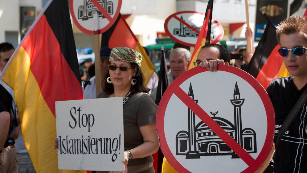 Almanya'da İslamofobi'nin Dünü, Bugünü ve Yarını - İLKE Analiz